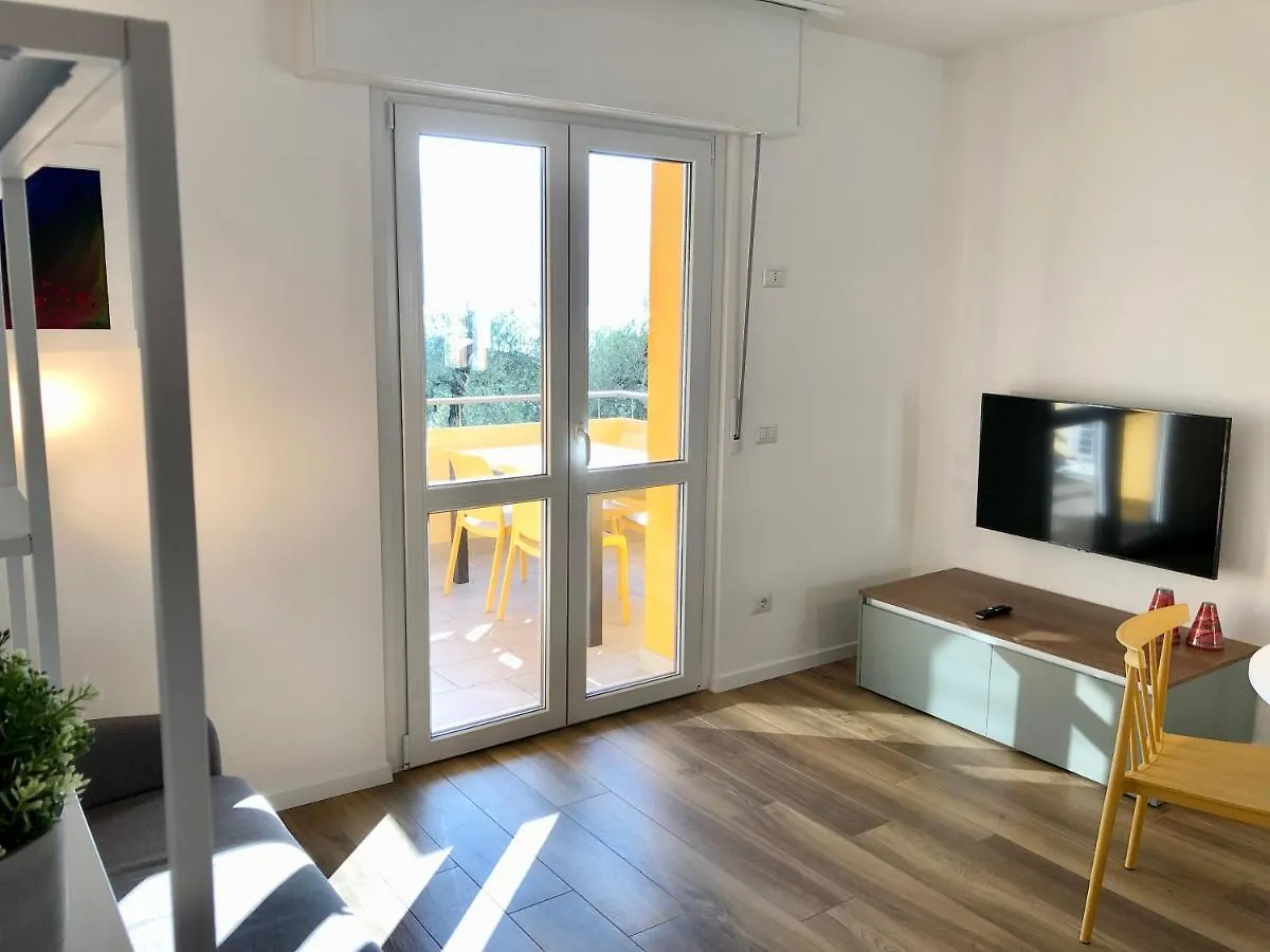 Lake View Sottodossi Apartment Malcesine 0*,