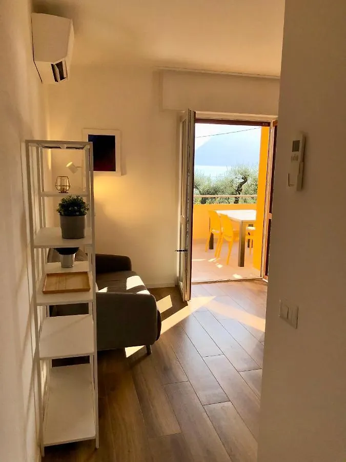 Lake View Sottodossi Apartment Malcesine 0*,  Italien